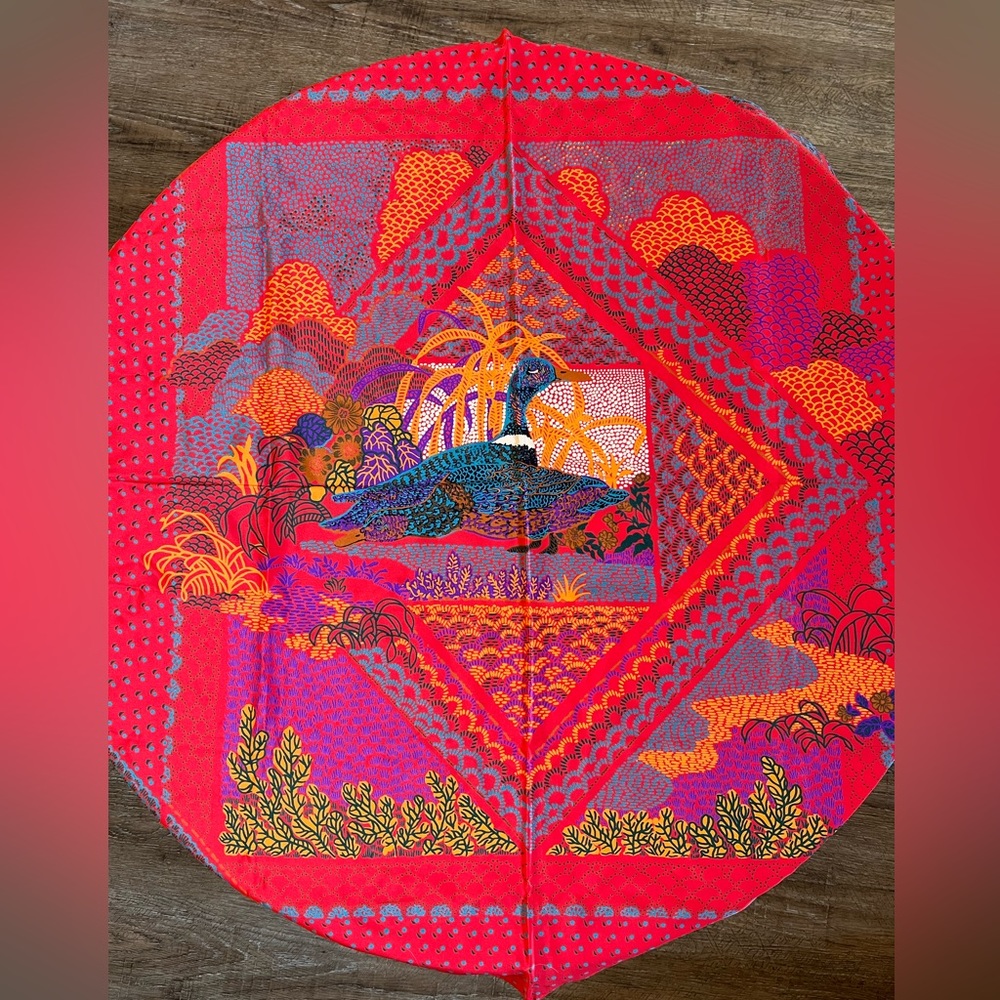 Christian Dior 100% Silk Scarf. Made in Italy - Picture 4 of 6